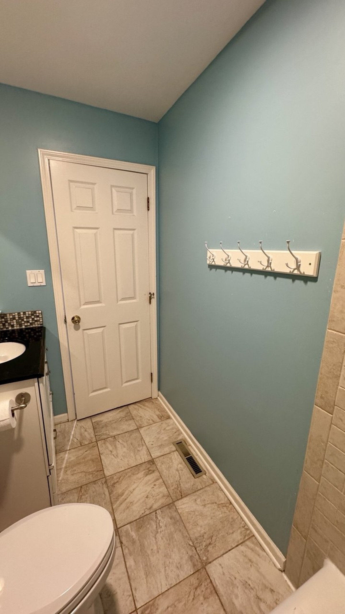 Bathroom Remodeling picture