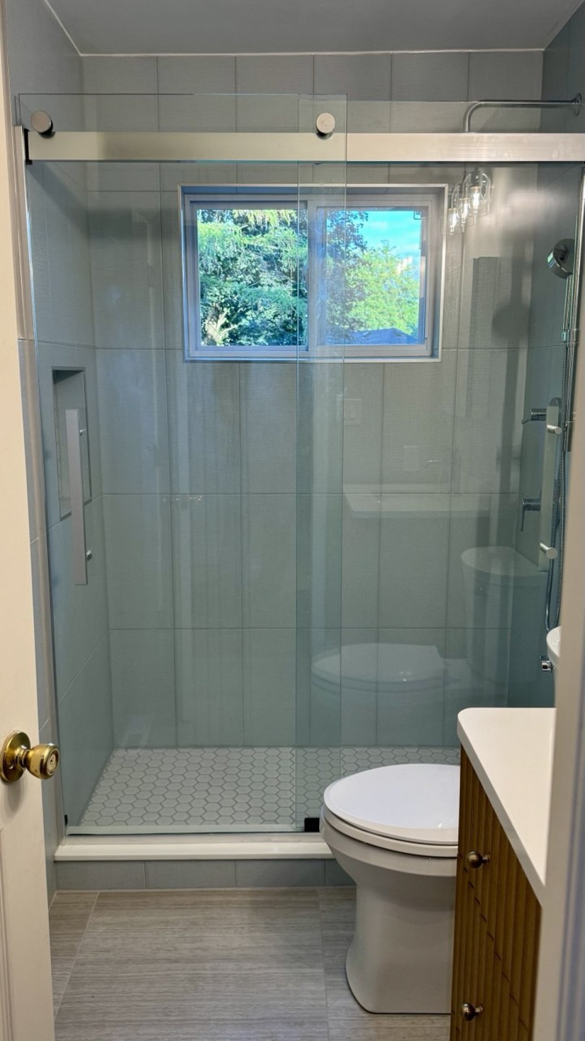 Bathroom Remodeling picture