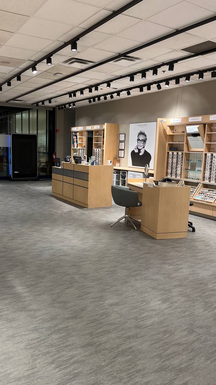 Optical Store — Indiana Commercial build-out and interior construction.