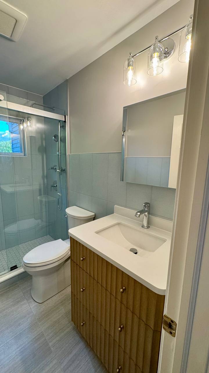 Completed bathroom remodeling in Geneva IL