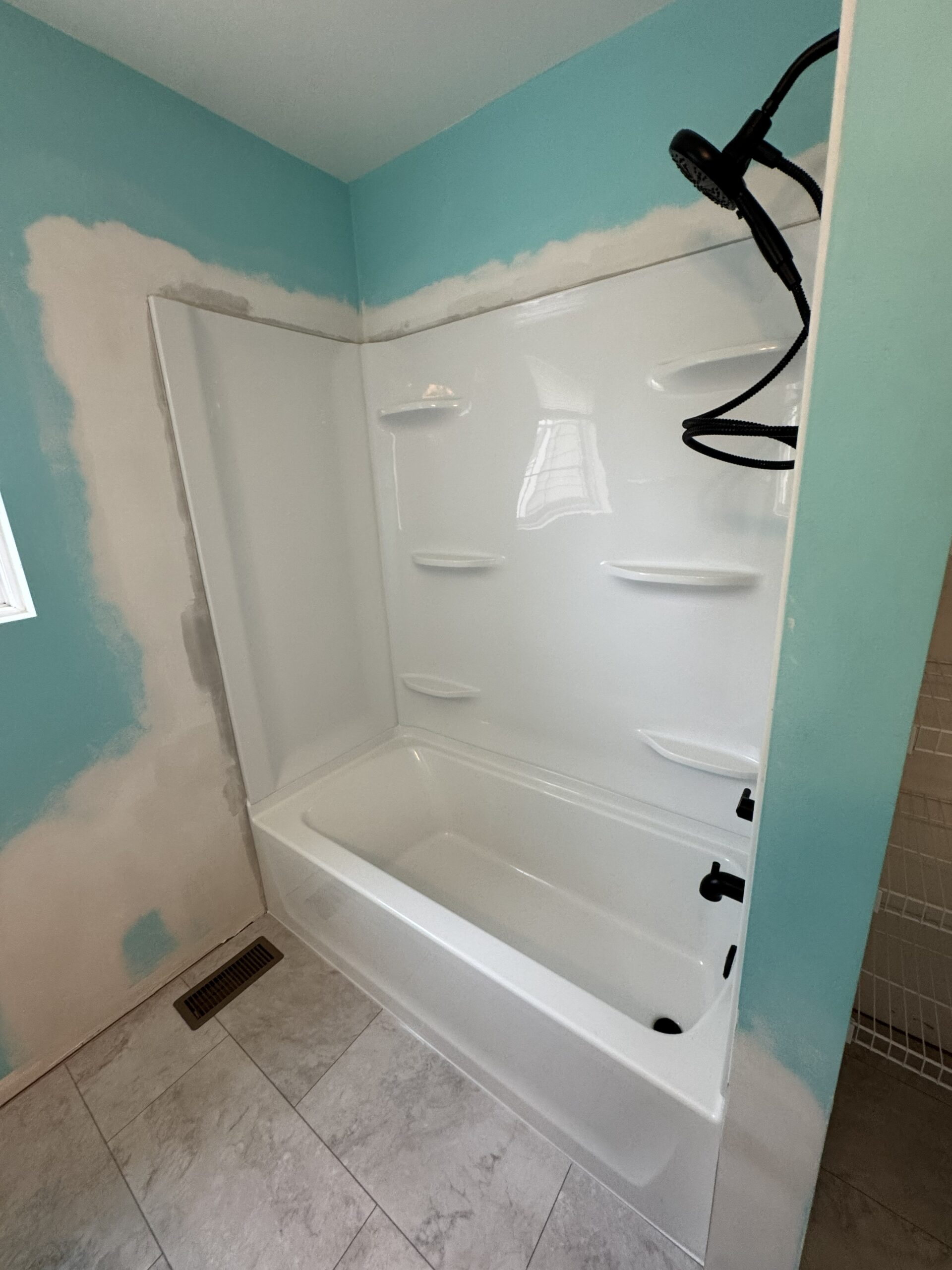 New bathtub installation in Yorkville IL