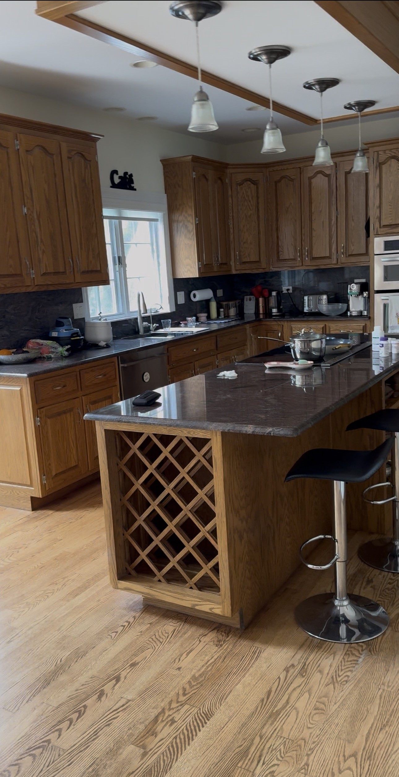 Existing kitchen cabinets before refinishing in Deer Park IL